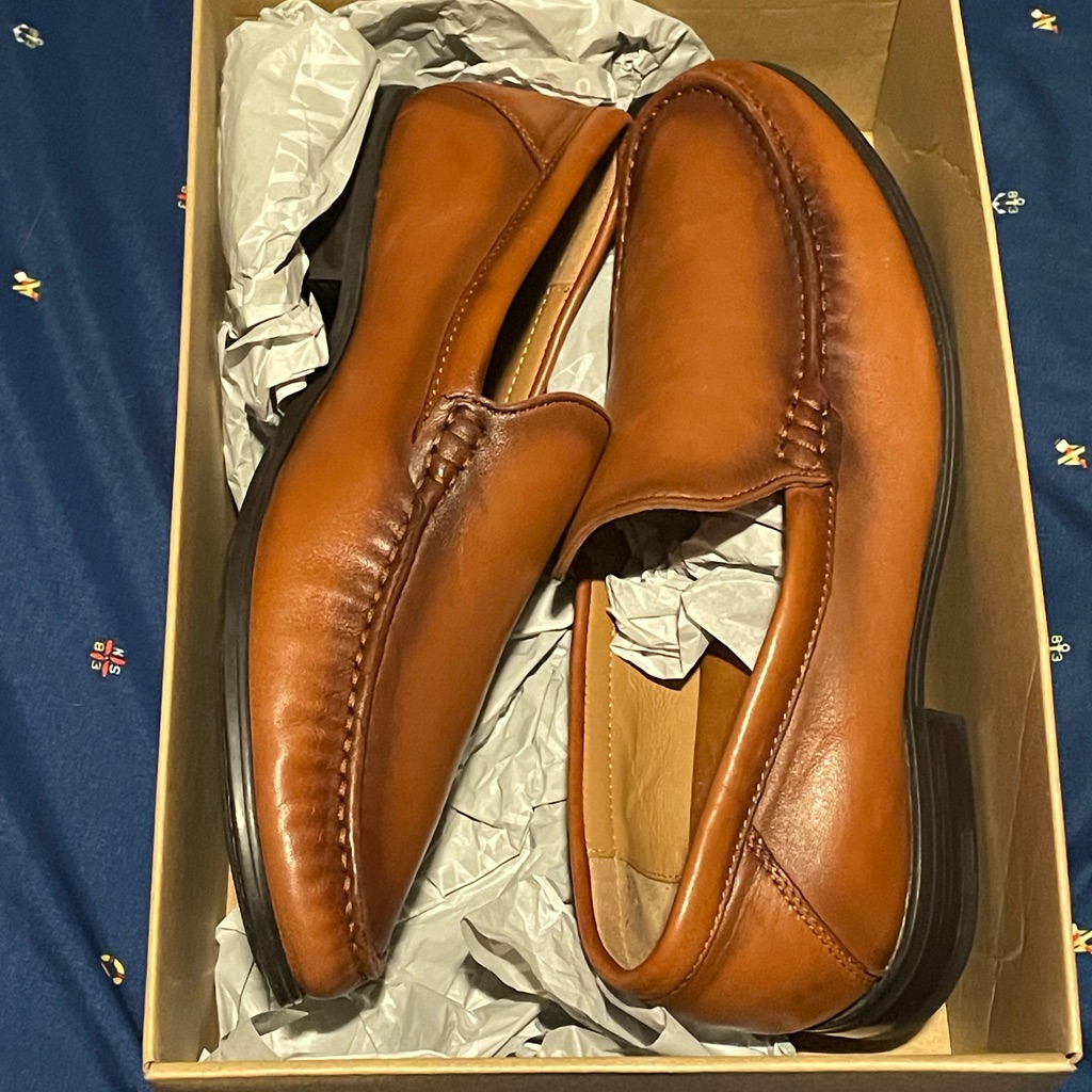 Size 75 Johnston And Murphy Loafers Brand New Never Worn Original Price 170